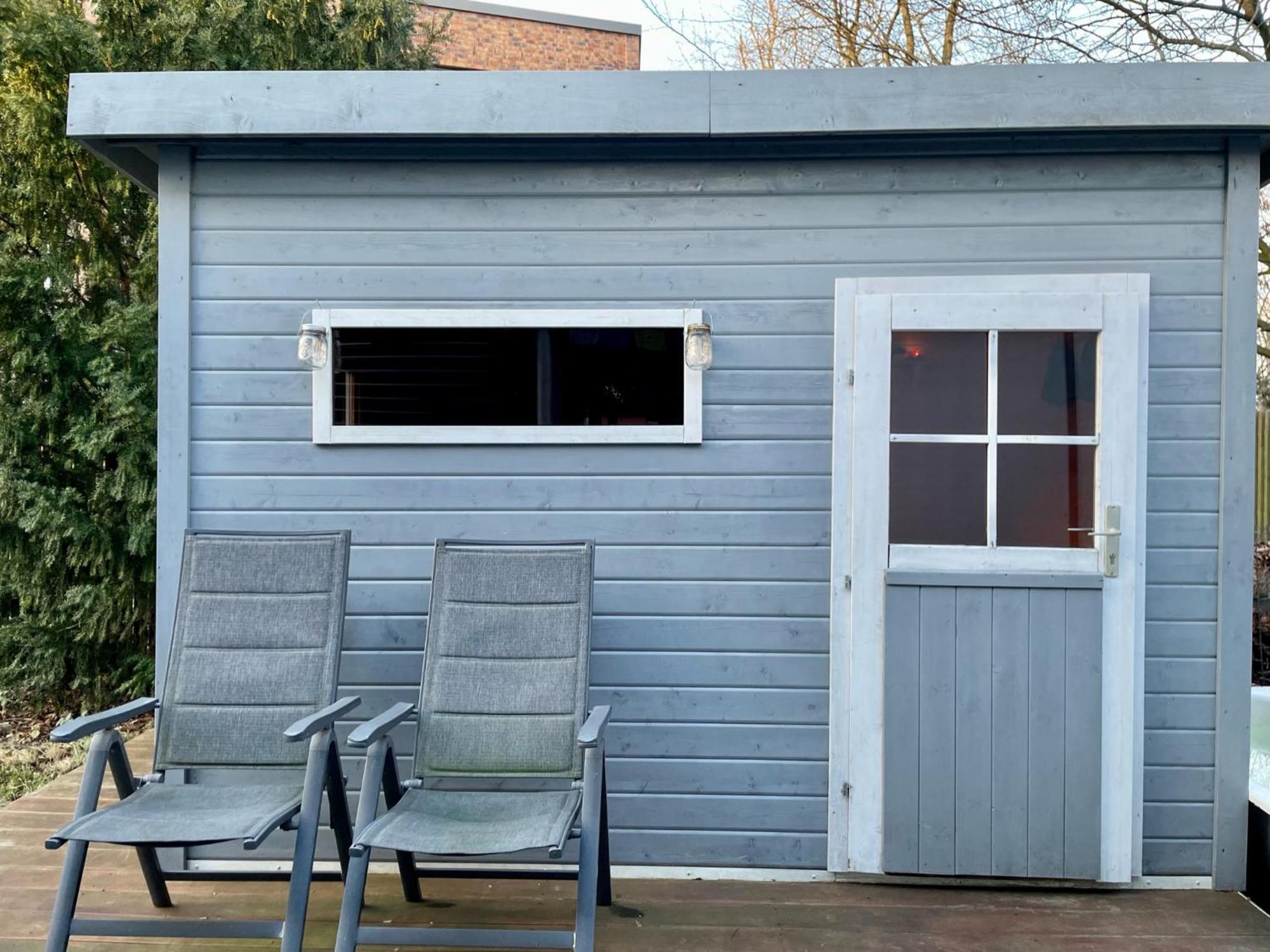 Modernes Holzhaus Im Skandinavischen Stil Mit Sauna, Garten Und 2 Katzen نوردرستيدت المظهر الخارجي الصورة