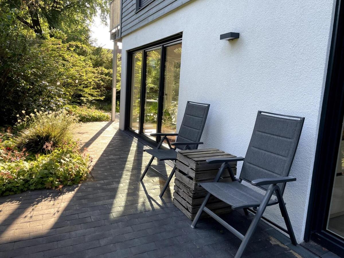 Modernes Holzhaus Im Skandinavischen Stil Mit Sauna, Garten Und 2 Katzen نوردرستيدت المظهر الخارجي الصورة