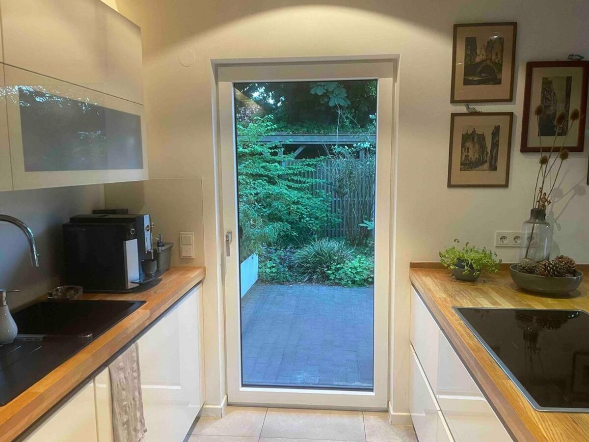 Modernes Holzhaus Im Skandinavischen Stil Mit Sauna, Garten Und 2 Katzen نوردرستيدت المظهر الخارجي الصورة