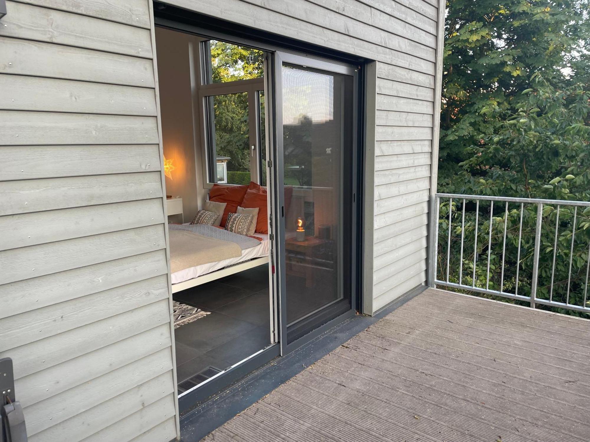 Modernes Holzhaus Im Skandinavischen Stil Mit Sauna, Garten Und 2 Katzen نوردرستيدت المظهر الخارجي الصورة